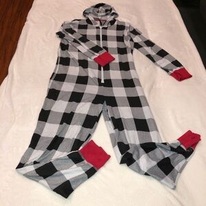 Fashion Nova Onesie PJ’s
